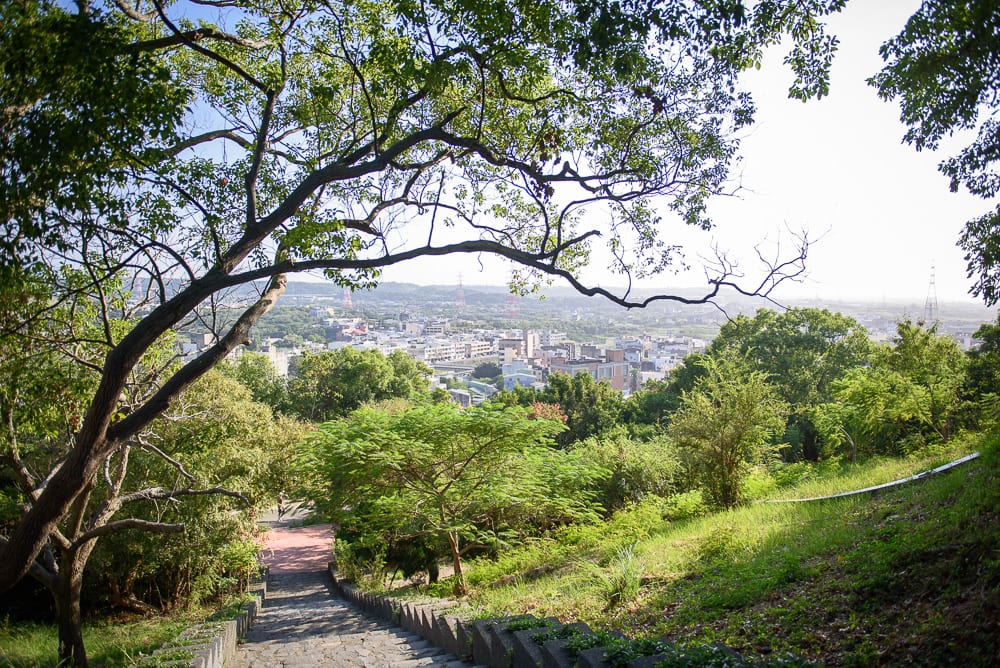 苗栗廟宇景點懶人包|12座必訪廟宇求籤指南 10 苗栗吳濁流藝文館