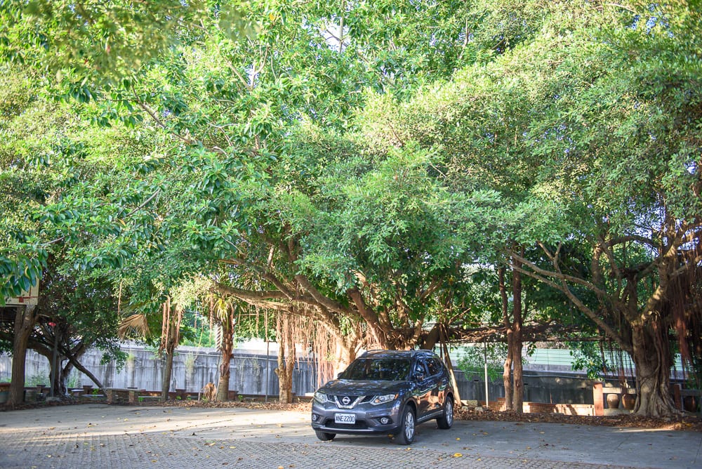 苗栗廟宇景點懶人包|12座必訪廟宇求籤指南 7 苗栗苑裡車站