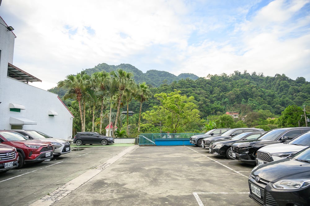 新竹統一渡假村馬武督渡假會議中心完整指南|山林住宿與親子週末攻略 3 新竹統一渡假村馬武督會議中心 自駕、接駁與停車場位置