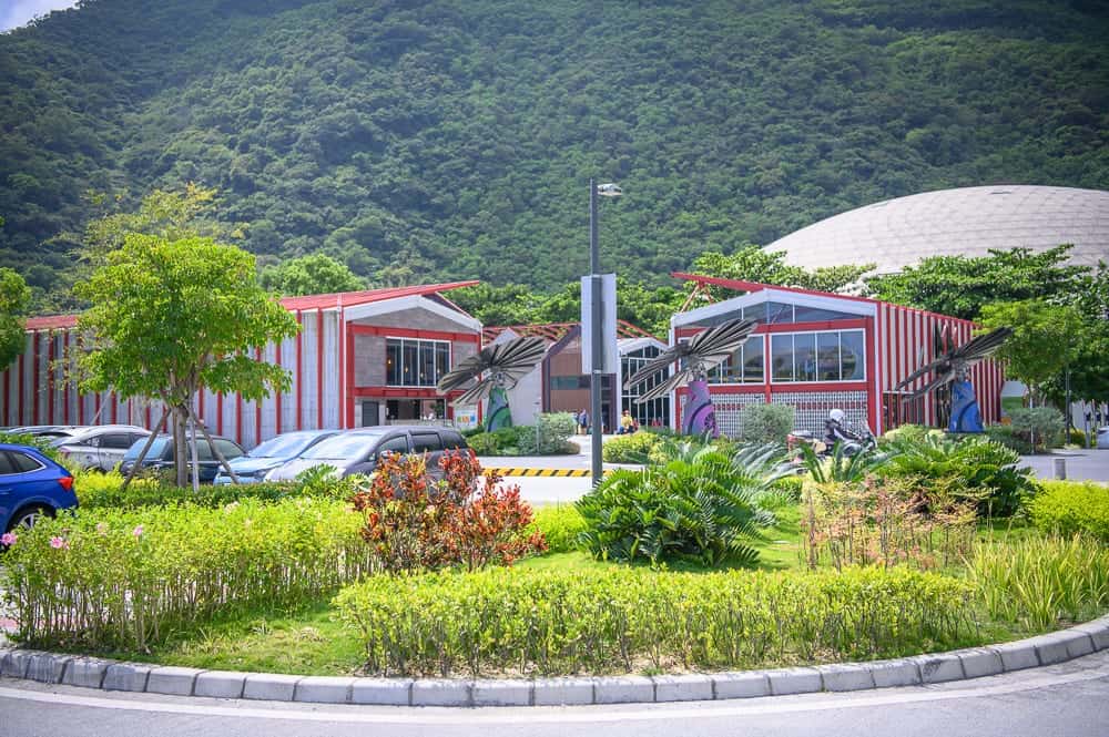 2026花蓮景點懶人包|12個必訪景點一日遊行程推薦 8 花蓮台泥DAKA3D斑馬線