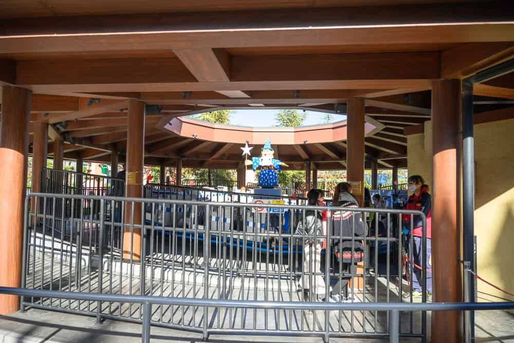 名古屋樂高樂園 平日假日人潮差異與排隊技巧