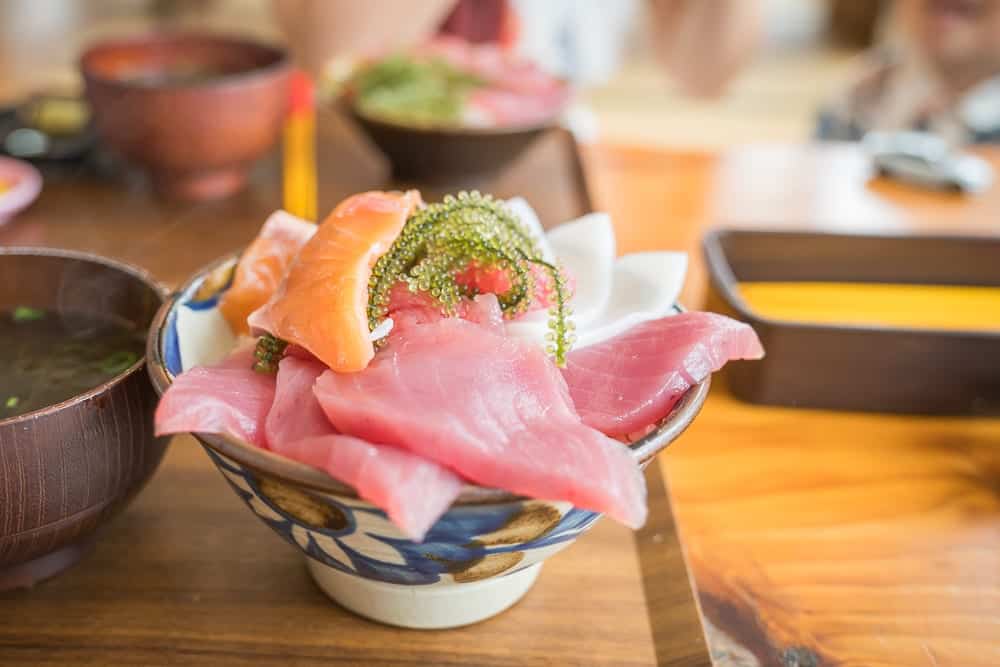 日本沖繩綱屋食堂縣產鮪魚專門店