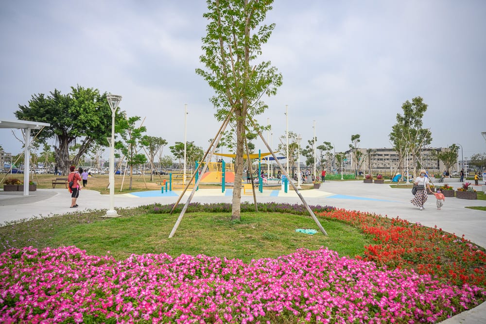 高雄公園景點懶人包|11個親子免費景點推薦 10 高雄機器人主題公園
