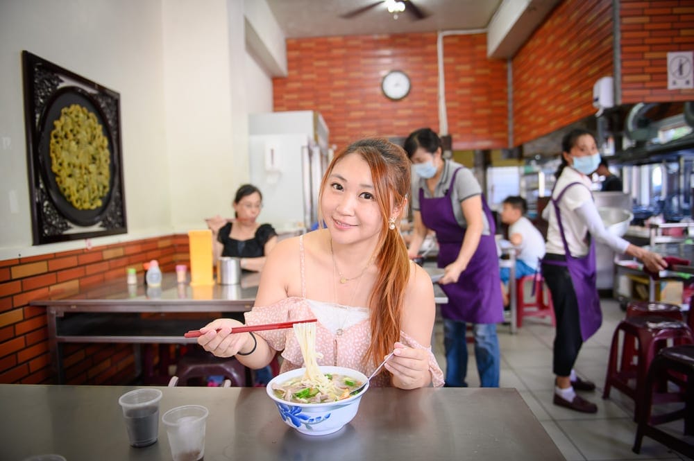 【2026新竹美食懶人包】TOP4間必吃美食:可可與不可景觀餐廳、關西美食、曾家大滷麵 5 新竹曾家大滷麵 細節