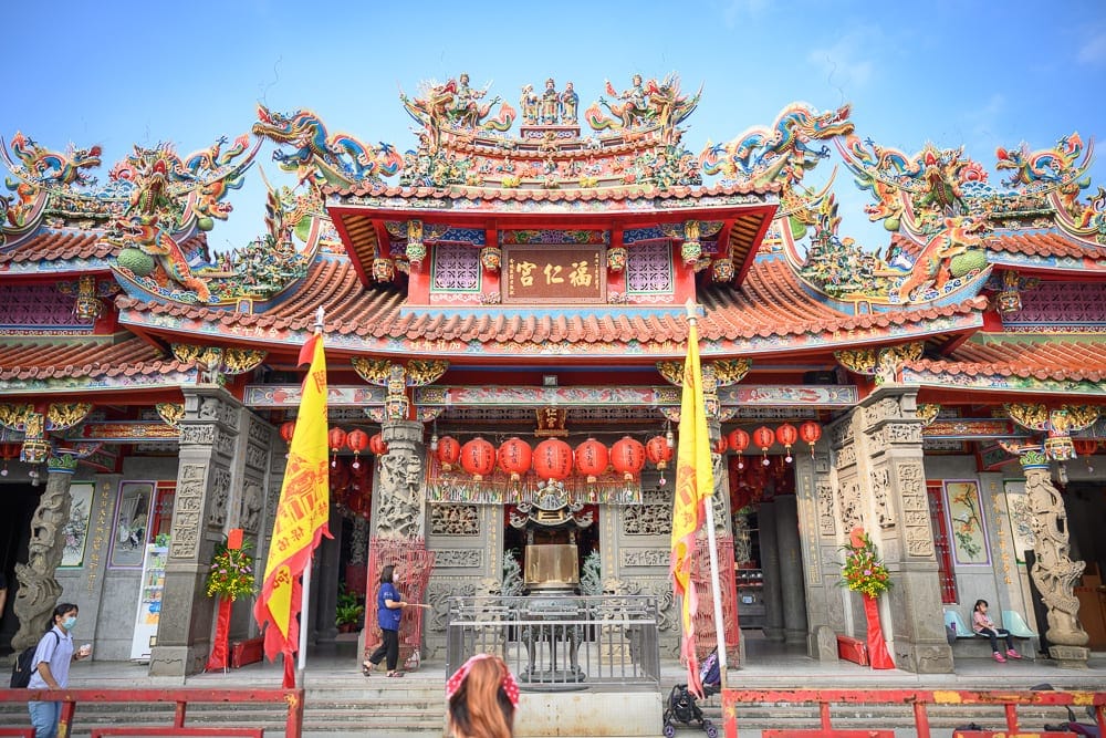 桃園大溪老街美食景點 巴洛克牌樓與廟宇景致