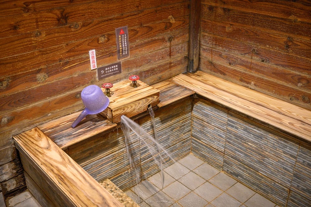 【2026宜蘭溫泉懶人包】TOP10+間泡湯溫泉飯店湯屋:村卻溫泉酒店、村卻國際溫泉酒店、品文旅溫泉飯店 21 宜蘭一口井溫泉