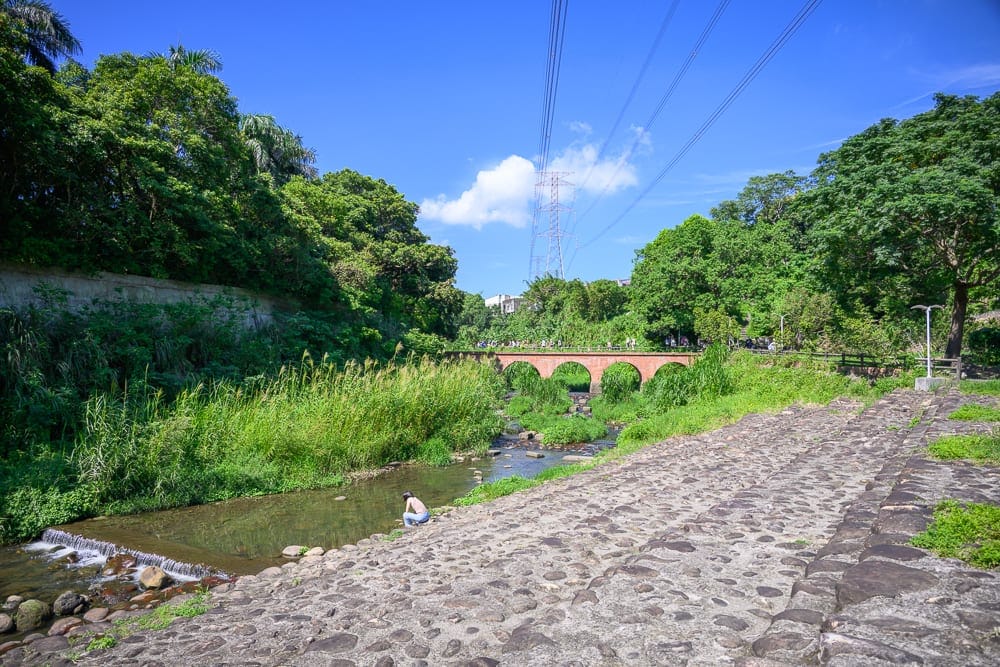 桃園大平虹橋