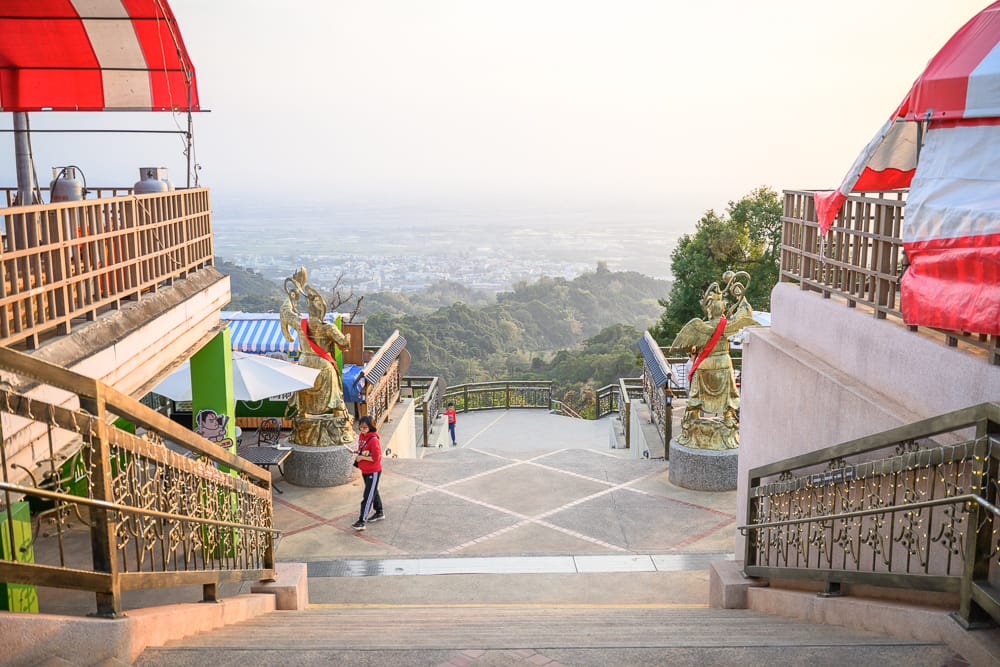 松柏嶺受天宮 - 松柏嶺受天宮在哪？位置、規模與遊玩動線