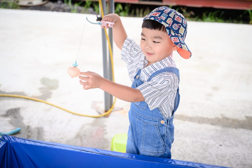 宜蘭順風宮冰｜我們去過才知道，廟裡賣冰棒、還有釣魚玩具讓小孩玩到不想走