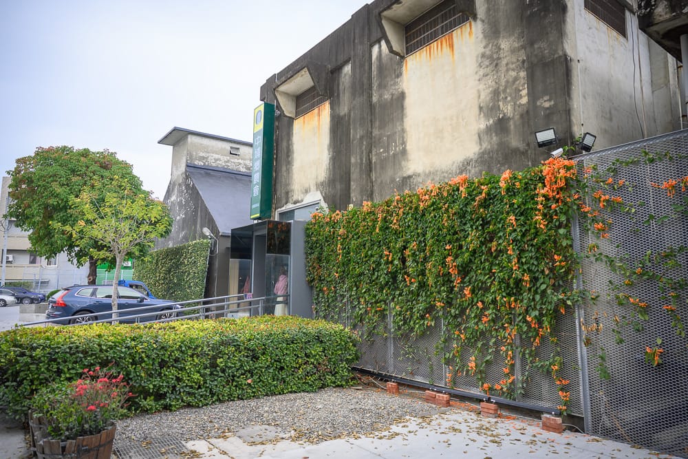 嘉義中埔穀倉農創園區|我們去過才知道,舊農會建築藏著文創選物店,還有星巴克進駐 3 中埔穀倉農創園區 - 中埔穀倉農創園區在哪?位置、規模與遊玩動