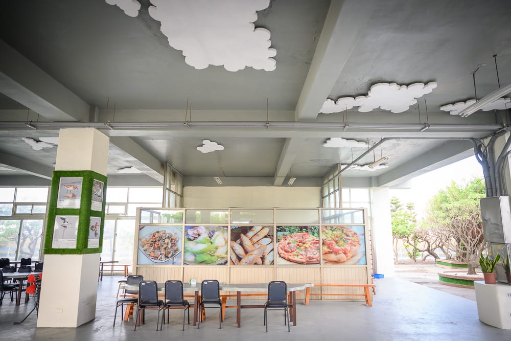 彰化漢堡園生態農場|我們去過才知道,山羊探頭餵食加裝置藝術,親子農場玩法比想像中多 5 彰化漢堡園生態農場 - 漢堡園生態農場的餐飲與配套設施