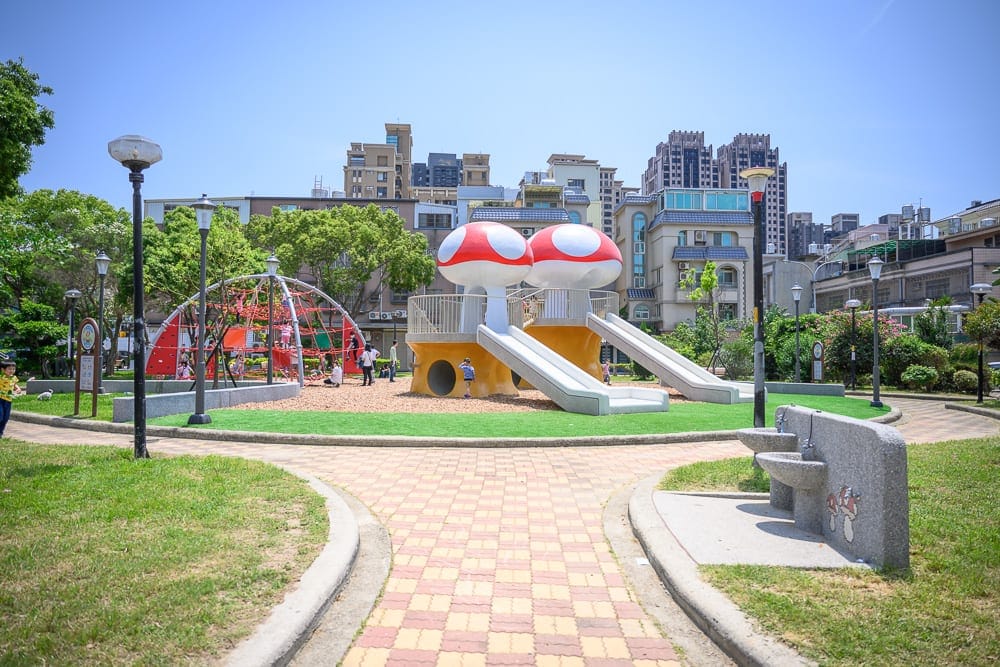新竹免費景點懶人包|10+個免費景點(公園櫻花、動物園、香山濕地賞蟹步道) 6 新竹蘑菇公園
