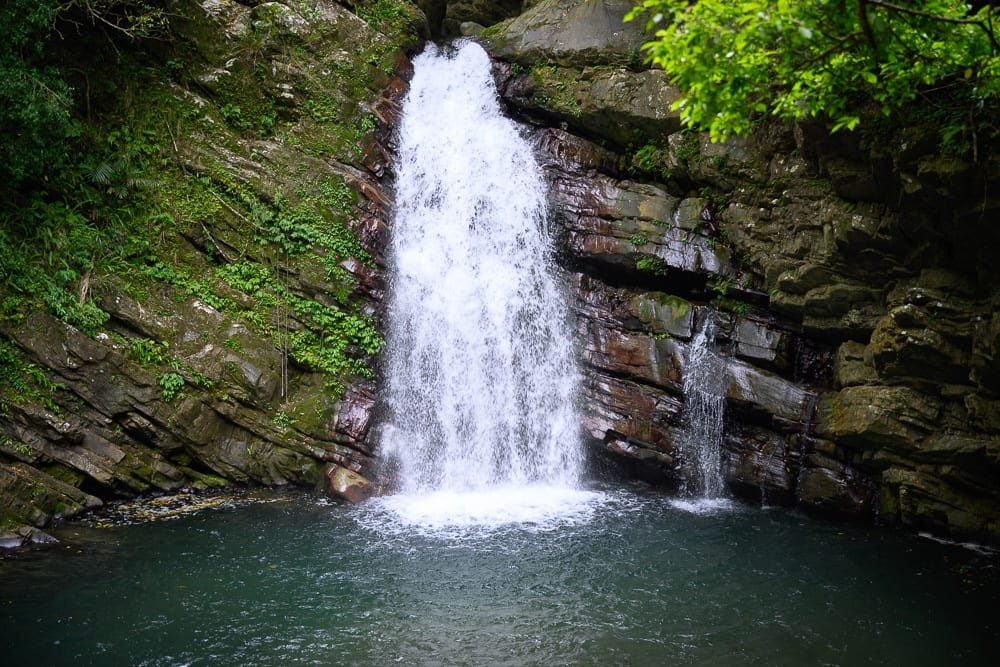 桃園玩水景點懶人包|親子戲水、野溪秘境、水樂園(小人國、宇內溪、優霞雲瀑布) 5 桃園優霞雲瀑布