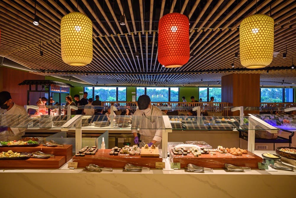 嘉義長榮文苑酒店 自助吧嘉義涼麵、壽司與餐廳現場