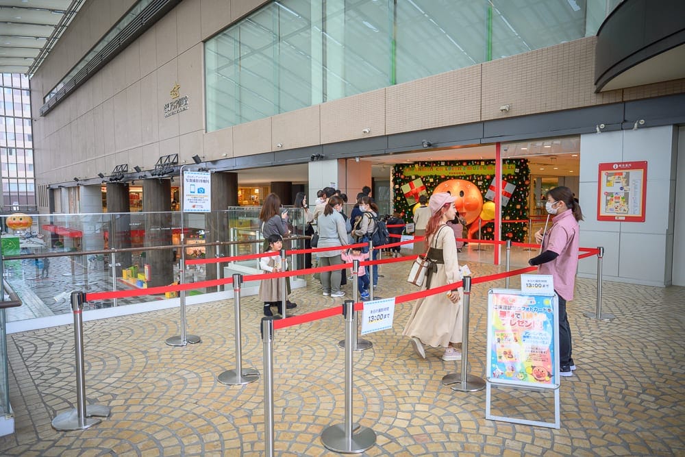 日本福岡麵包超人兒童博物館 in 購物商場完整攻略|親子必玩設施與購票全指南 4 日本福岡-福岡麵包超人博物館 5 樓餐廳區與館內童裝商店