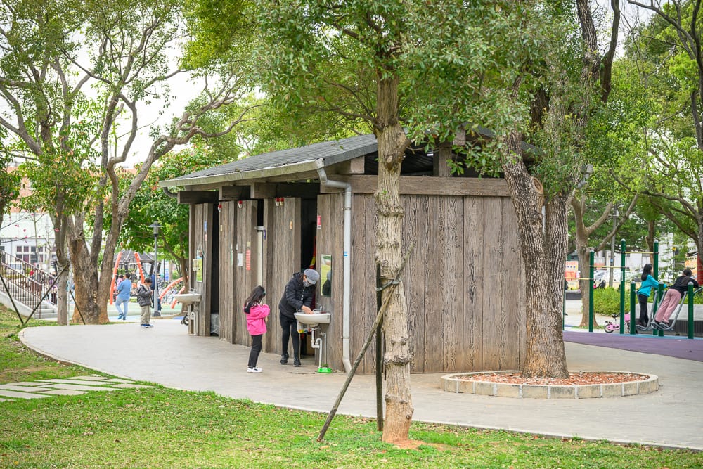 桃園民俗文化公園完整指南|兒童遊樂設施與園區玩法解析 4 桃園民俗文化公園 停車、廁所與周邊補給
