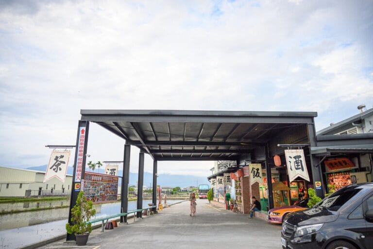 宜蘭碧云懷舊餐廳|我們去過才知道,復古戲院造景加水田景色,這種組合才少見 9 宜蘭碧云懷舊餐廳|我們去過才知道,復古戲院造景加水田景色,這種組合才少見