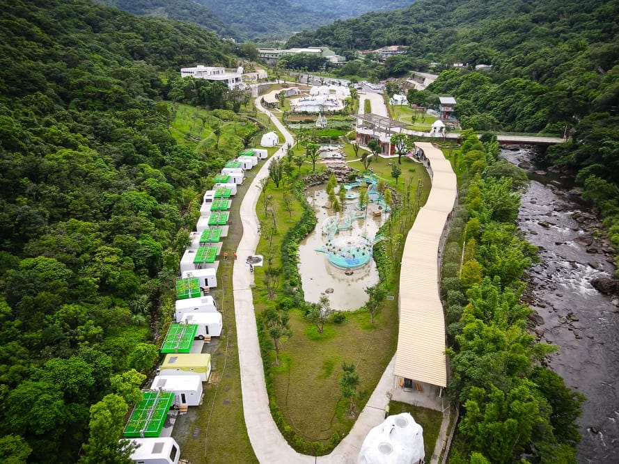 新北亮山川景觀休閒園區 白色車廂、下午茶與生態導覽