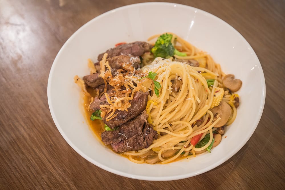 台北豆留森林完整攻略|日式老屋庭園咖啡與餐食體驗 3 台北豆留森林 義大利麵與庭園餐食