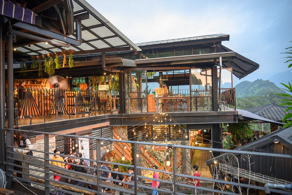 屏東居高風味餐廳|山景露台、木質室內座位與用餐重點 6 屏東居高風味餐廳 - 居高風味餐廳附近景點與一日遊組合